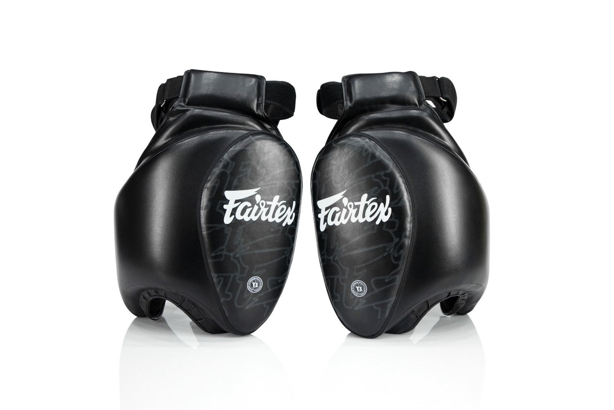 Booster x Fairtex Lapa na stehna - černá, TPB-One Size